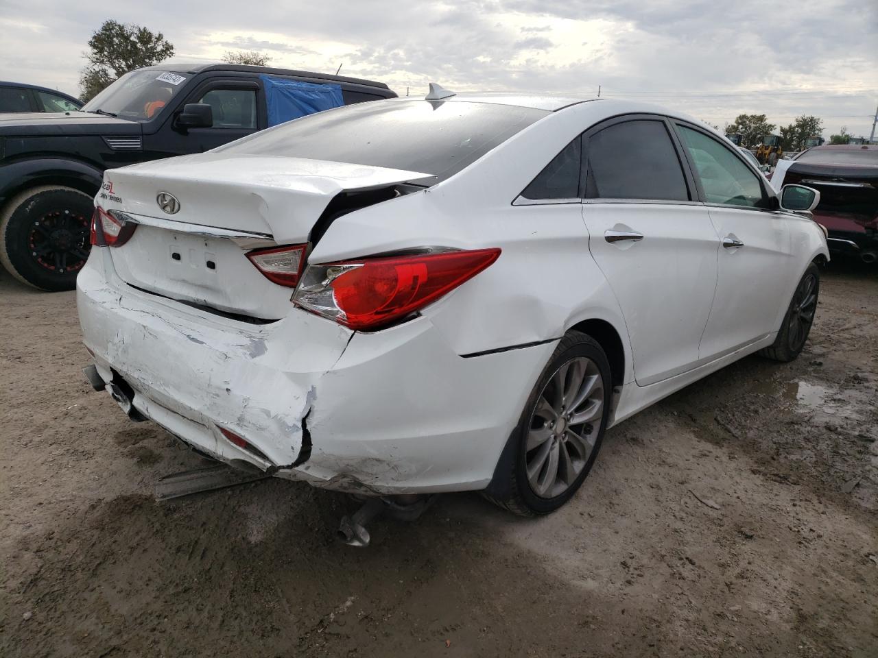 5NPEC4AC4DH545513 2013 Hyundai Sonata Se