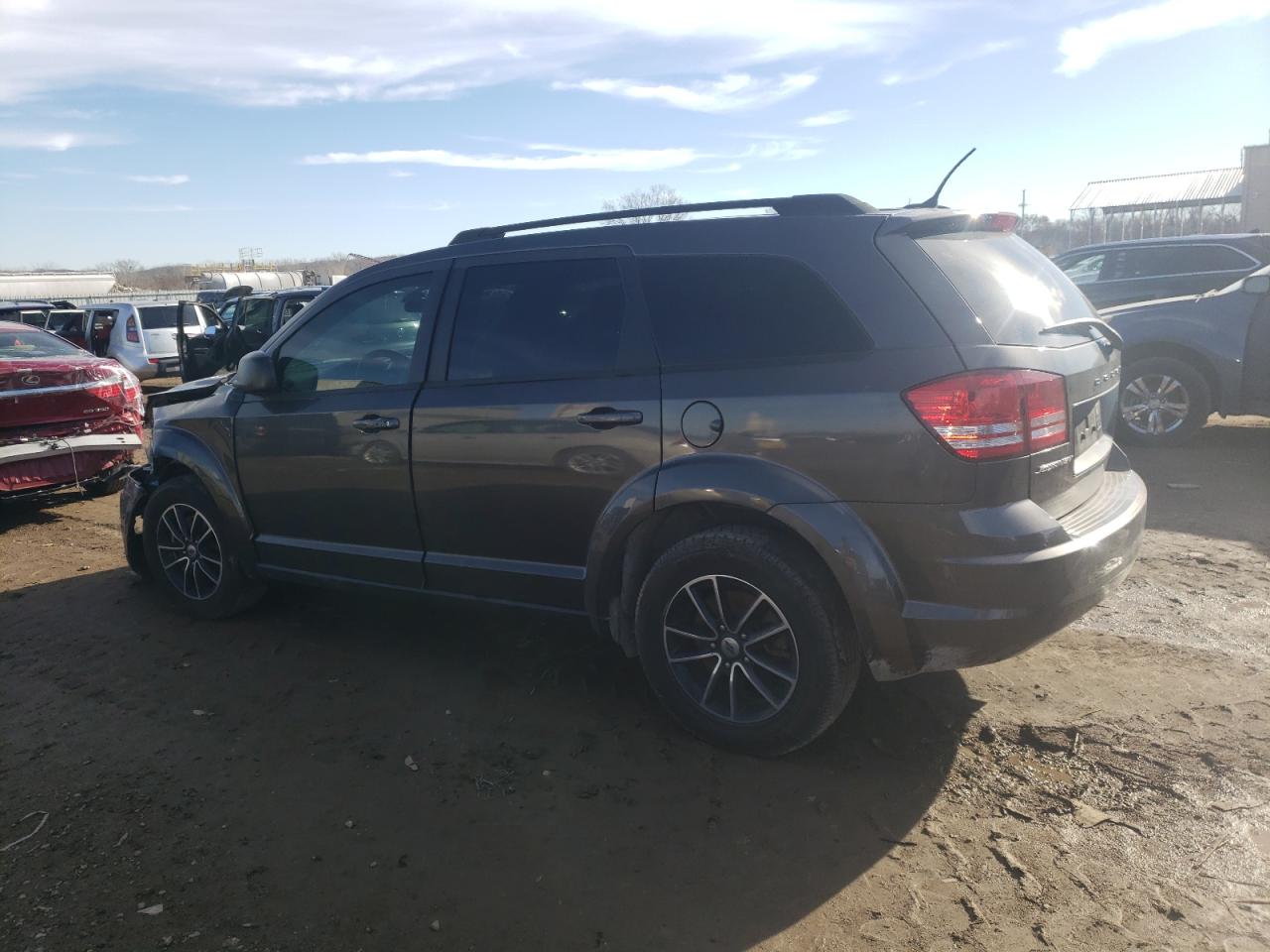 2018 Dodge Journey Se vin: 3C4PDCABXJT158404