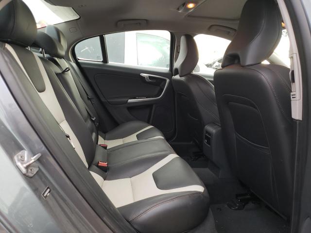 2016 VOLVO S60 CROSS YV4612UM1G2000858