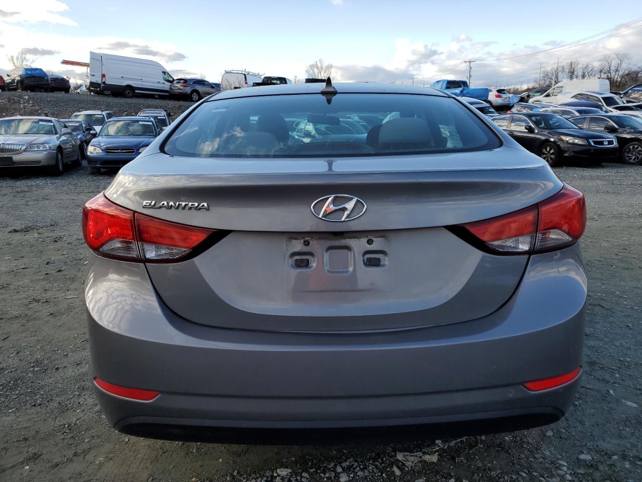 5NPDH4AE0EH484340 2014 Hyundai Elantra Se