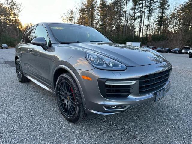 2016 Porsche Cayenne GTS