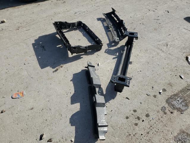 2015 VOLKSWAGEN TIGUAN S WVGAV7AX0FW565201