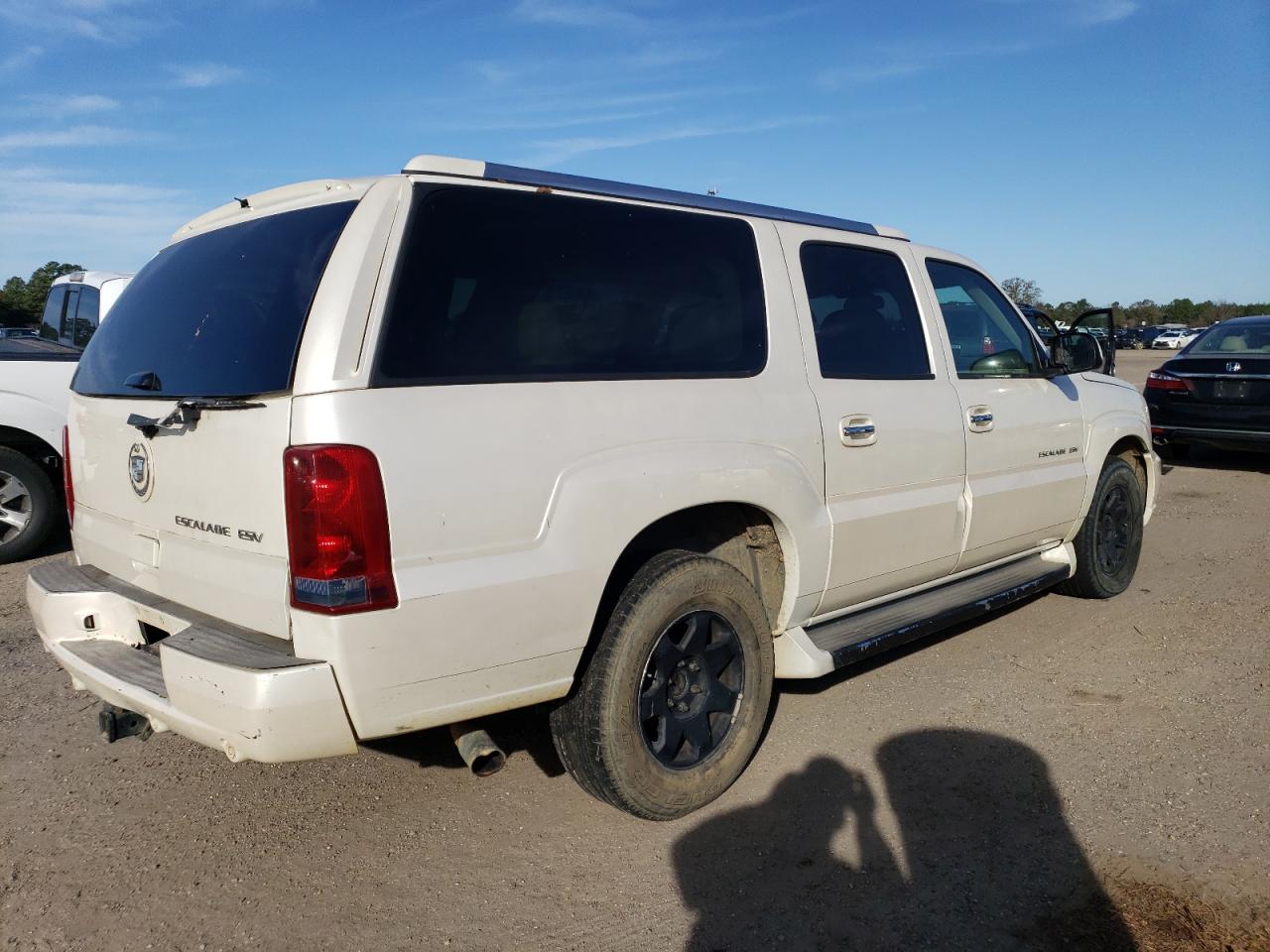 3gyfk66n95g127210 3GYFK66N95G127210 2005 Cadillac Escalade Esv