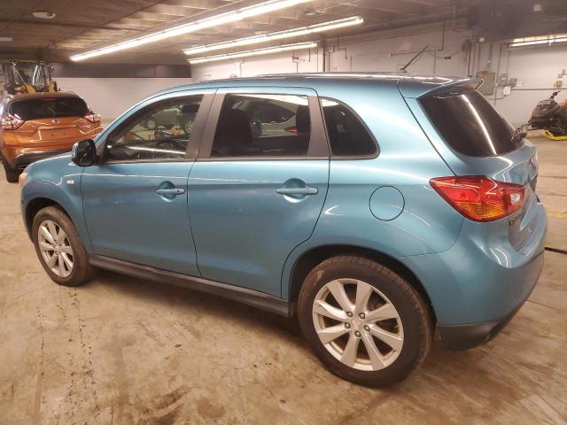 2013 Mitsubishi Outlander - Image 2