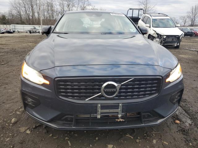 7JR102TZ5MG112432 | 2021 VOLVO S60 T5 MOM