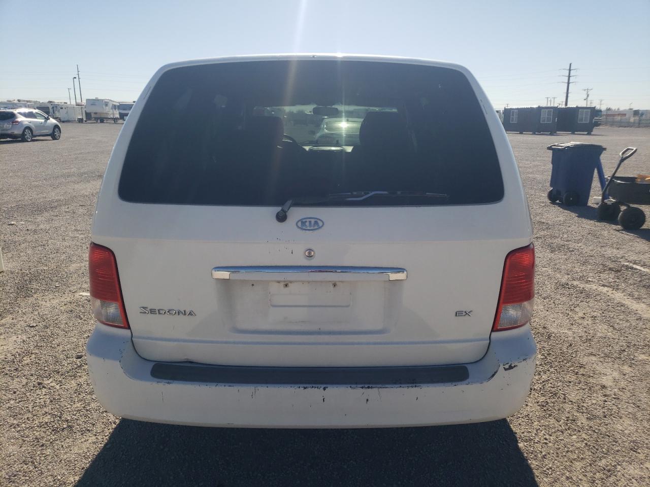 KNDUP131926322207 2002 Kia Sedona Ex