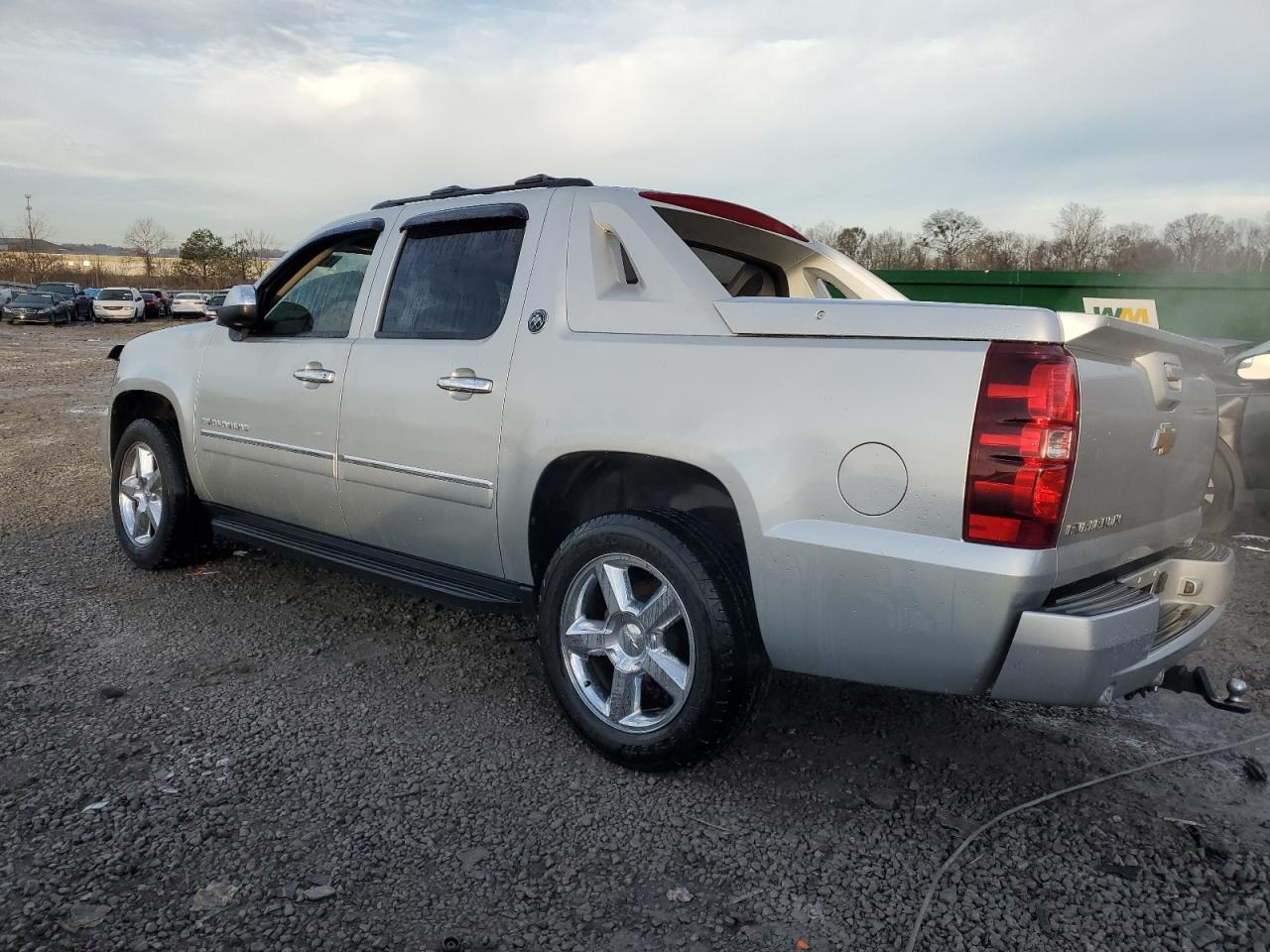 3GNTKGE7XDG****** Used and Repairable 2013 Chevrolet Avalanche in AL - Hueytown