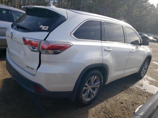 VIN 5TDJKRFH1FS127118 2015 Toyota Highlander, Xle no.3