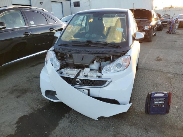 VIN WMEEJ9AAXEK731708 2014 Smart Fortwo no.5