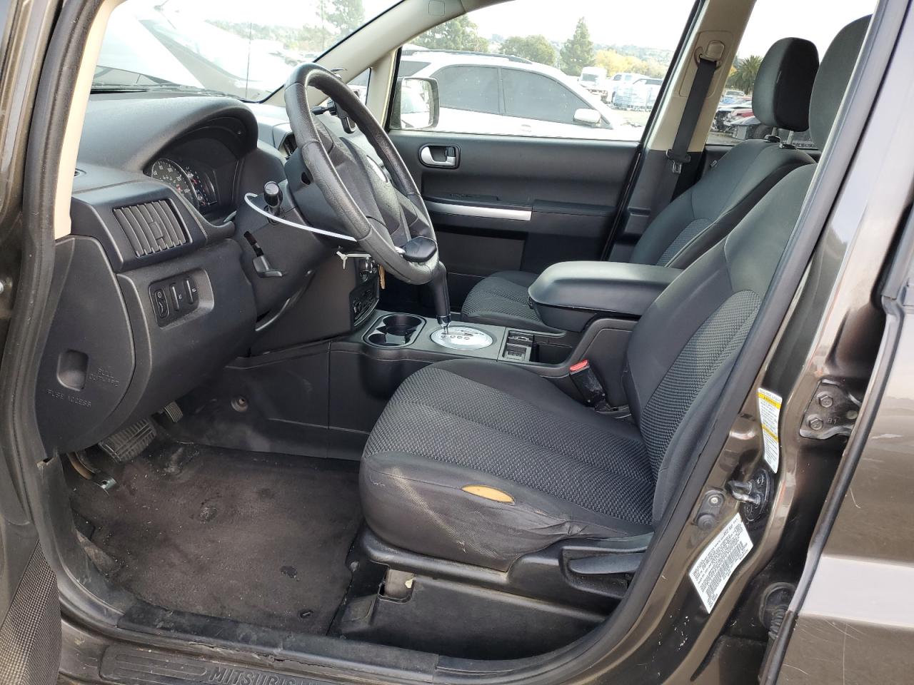 4a4jn2as0be035928 4A4JN2AS0BE035928 2011 Mitsubishi Endeavor Ls