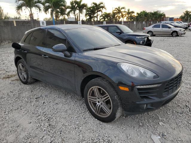 VIN WP1AA2A59JLB11698 2018 Porsche Macan no.4