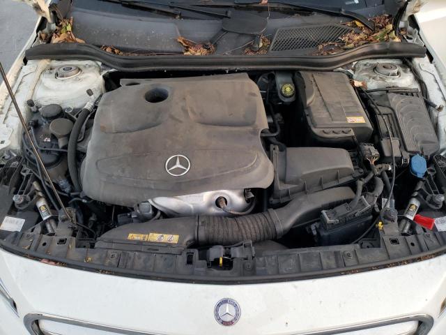 2015 MERCEDES-BENZ GLA WDCTG4GB0FJ052278