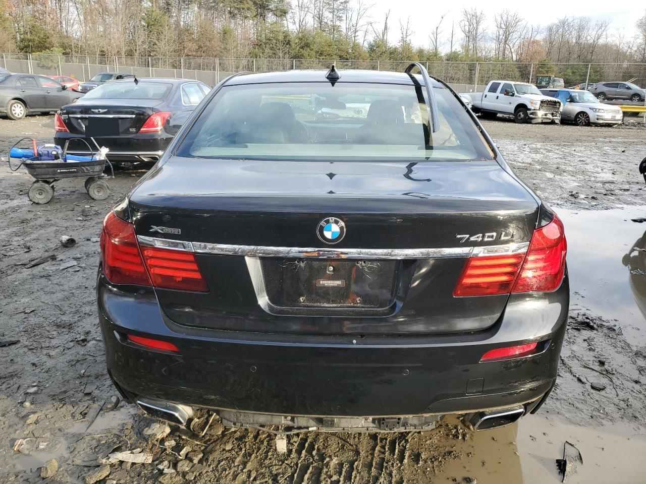 WBAYF4C59DDE23724 2013 BMW 740 Lxi