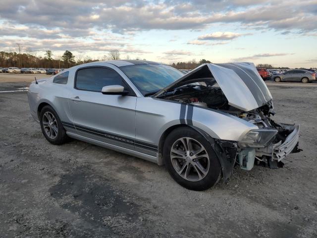 1ZVBP8AM0E5311553 | 2014 FORD MUSTANG