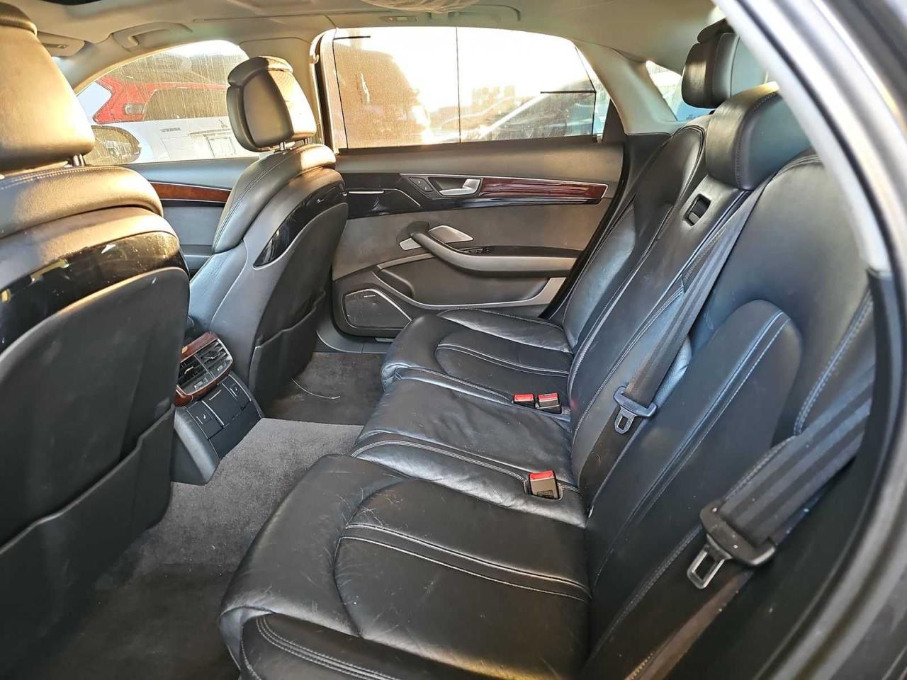 WAURVAFD9BN005337 2011 Audi A8 L Quattro