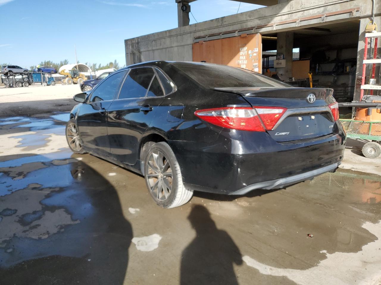 4T1BF1FK8FU485264 2015 Toyota Camry Le