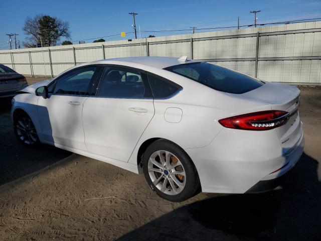 3FA6P0HD1KR132318 | 2019 FORD FUSION SE