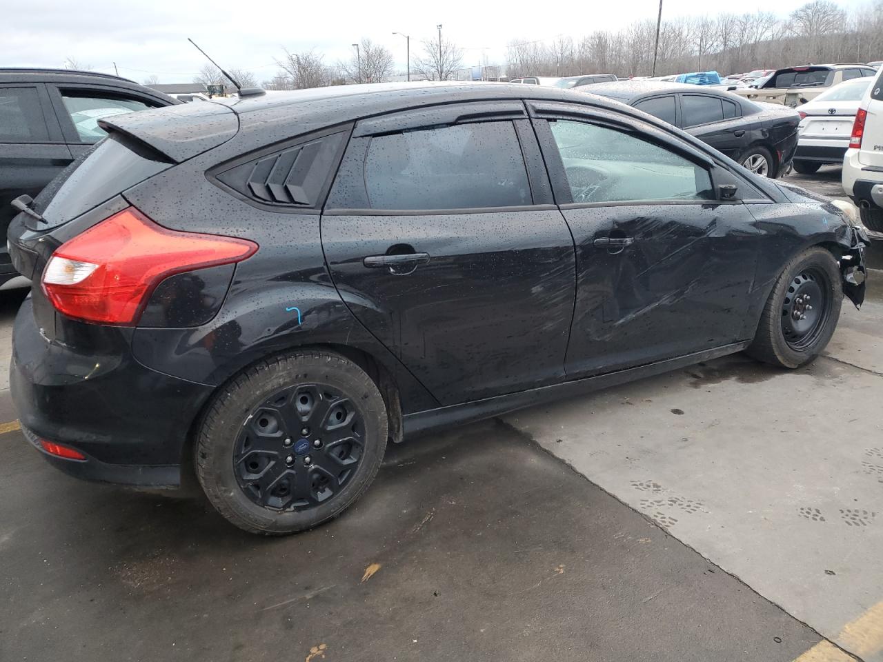 2012 Ford Focus Se vin: 1FAHP3K23CL387117