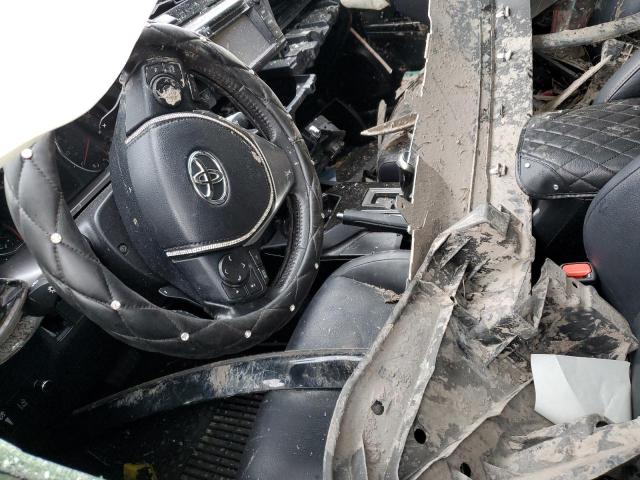 2018 TOYOTA RAV4 SE - JTMNFREV2JD110085
