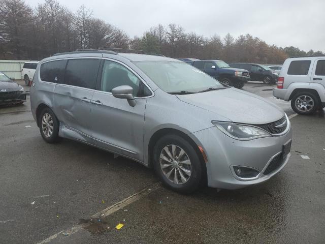 2C4RC1BG6HR743651 2017 CHRYSLER PACIFICA, photo no. 4