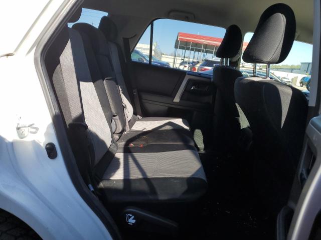2018 TOYOTA 4RUNNER SR - JTEZU5JR1J5171586