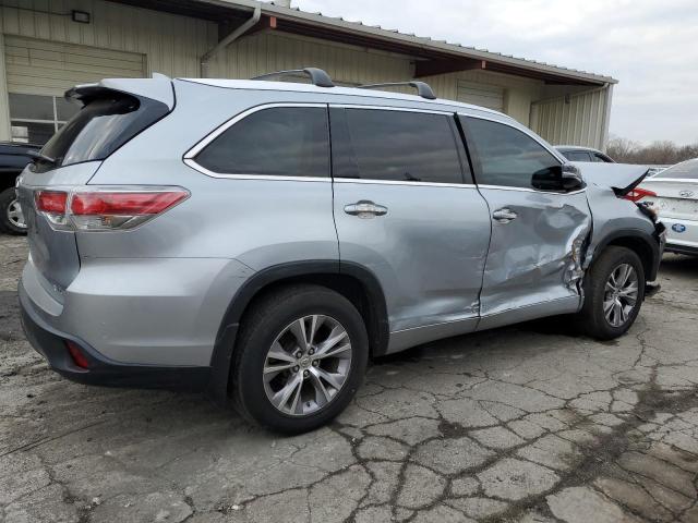 VIN 5TDJKRFH2ES021632 2014 Toyota Highlander, Xle no.3