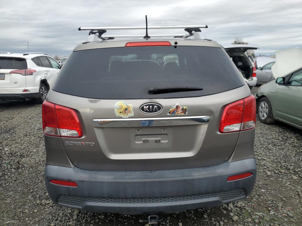 5XYKT4A26BG100902 2011 Kia Sorento Base 5XYKT4A26BG100902 2011 Kia Sorento Base