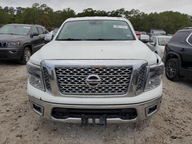 1N6AA1E57JN520242 | 2018 NISSAN TITAN SV