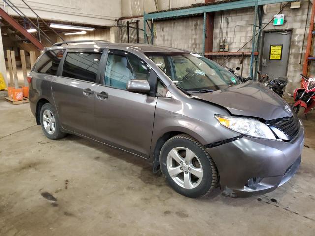 5TDZZ3DC8HS869862 | 2017 TOYOTA SIENNA