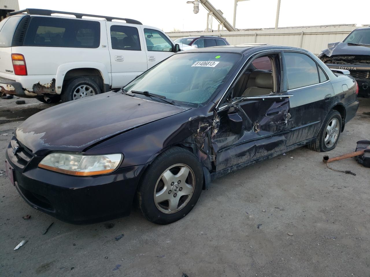 1HGCG1654XA051900 1999 Honda Accord Ex