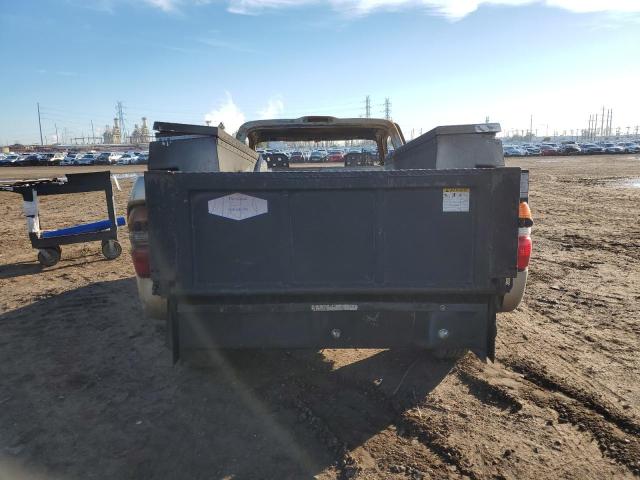 Image 6 of 2003 Toyota Tacoma salvage vehicle - Lot #82040333 at Copart