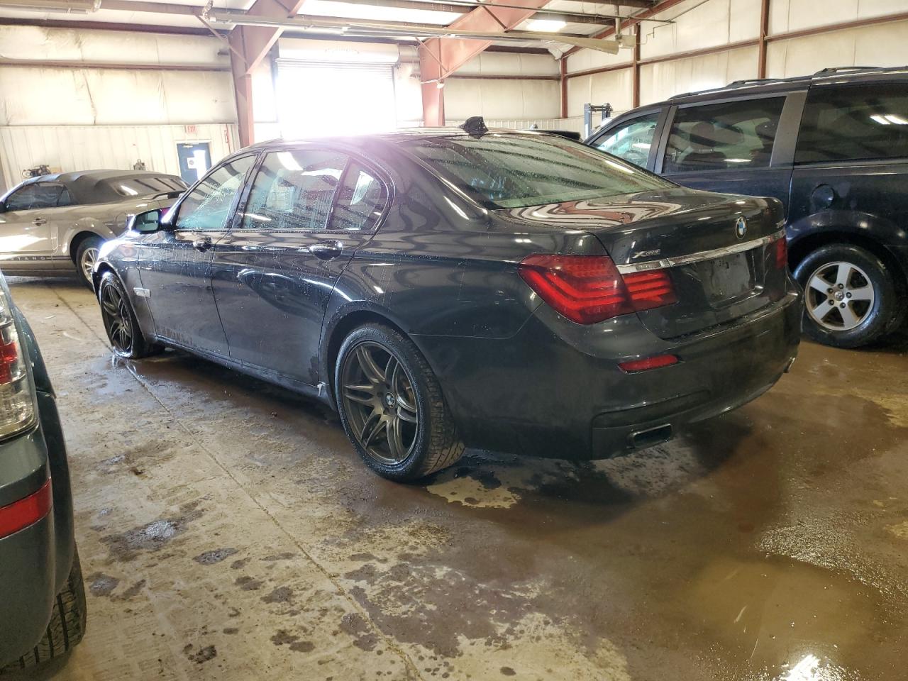 2013 BMW 750 Lxi vin: WBAYF8C50DD140777