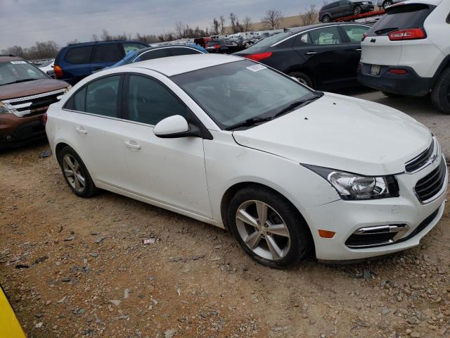 VIN 1G1PE5SBXF7155336 2015 CHEVROLET CRUZE no.4