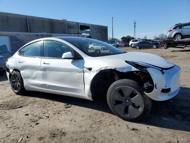 5YJ3E1EA1NF115009 | 2022 TESLA MODEL 3