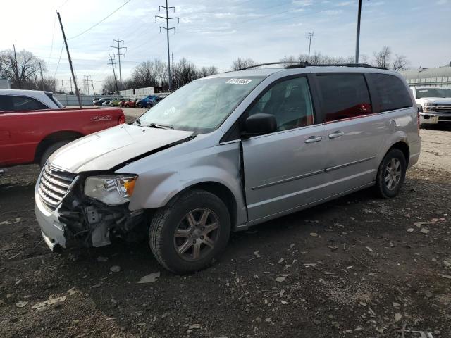 2009 Chrysler Town & Country Touring