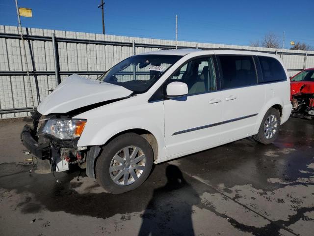 2C4RC1BG3FR601819 | 2015 CHRYSLER TOWN & COU