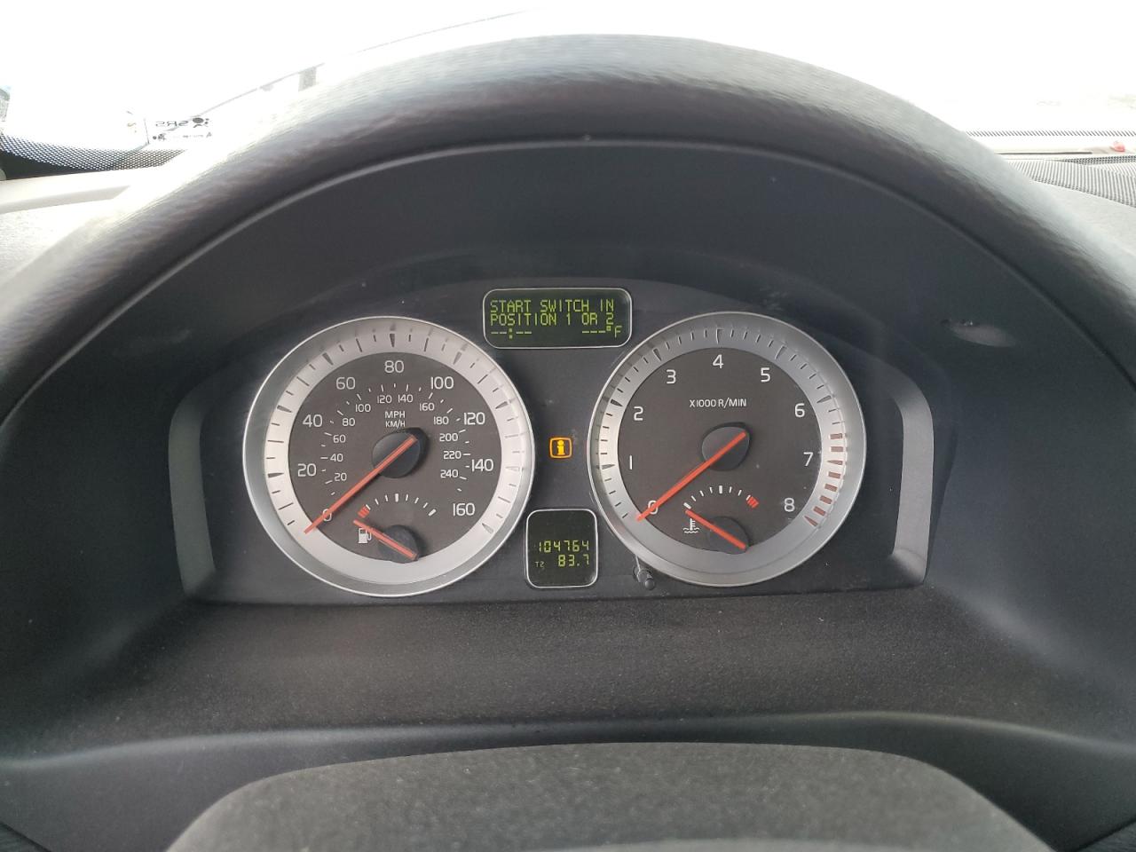 yv1672mc9bj116648 YV1672MC9BJ116648 2011 Volvo C70 T5