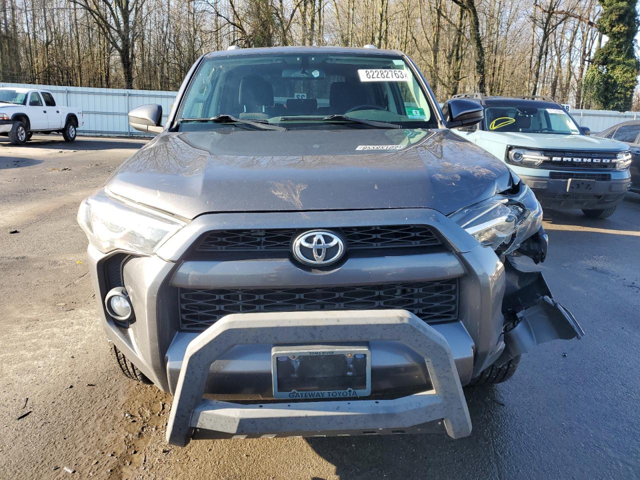 2018 Toyota 4Runner Sr5/Sr5 Premium vin: JTEBU5JR2J5523852