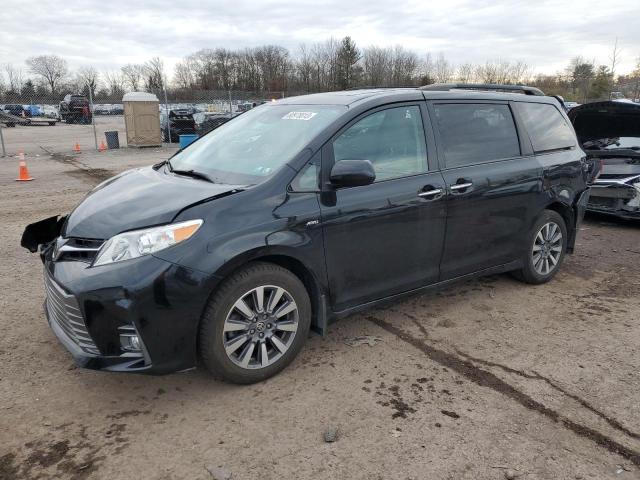 2020 Toyota Sienna XLE