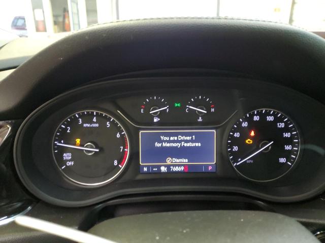 2018 Buick Regal Tourx Essence VIN: W04GV8SX2J1156703 Lot: 81655343