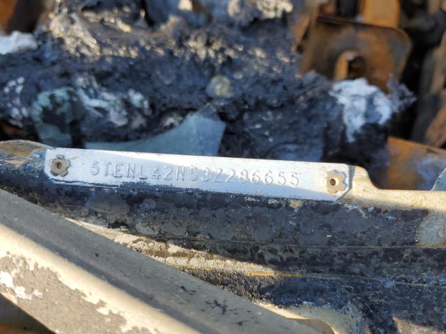 Image 12 of 2003 Toyota Tacoma salvage vehicle - Lot #82040333 at Copart