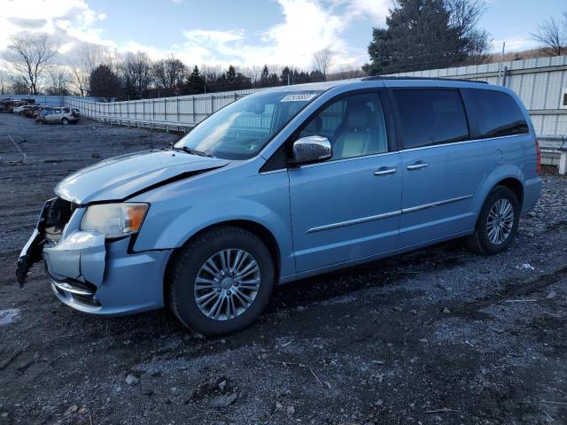 2013 Chrysler Town & Country Touring-L