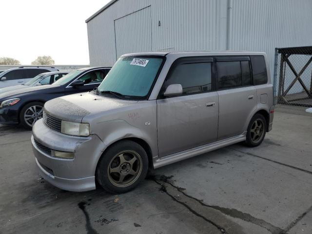 2005 Scion xB 