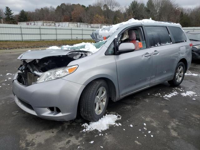 2014 Toyota Sienna LE