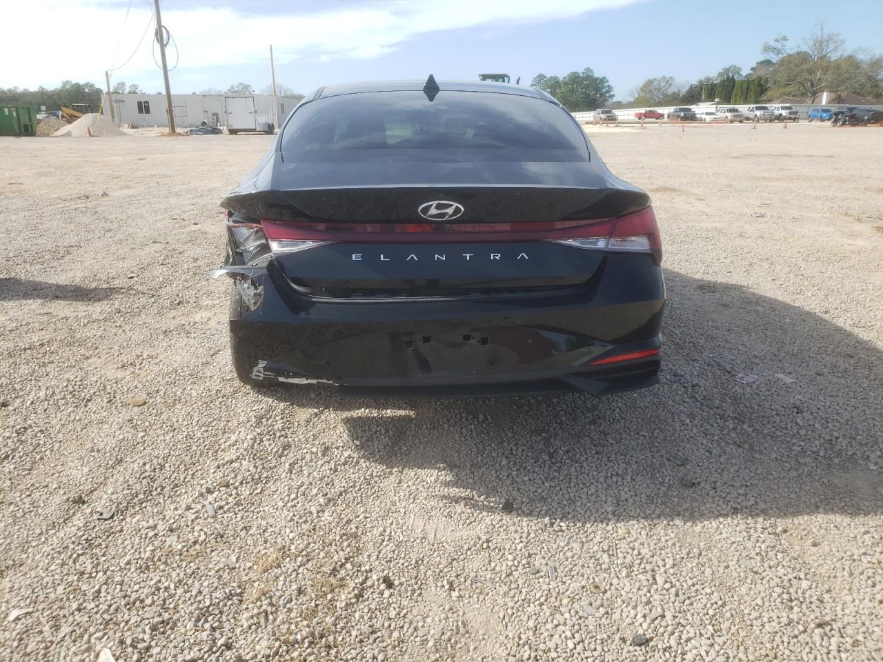 2021 HYUNDAI ELANTRA SE 2.0L  4(VIN: KMHLS4AG0MU212496