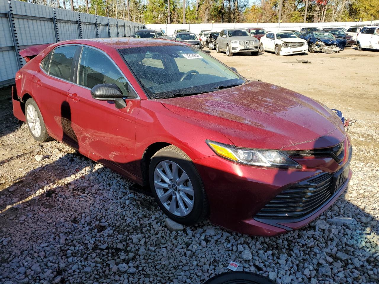 2018 Toyota Camry L vin: 4T1B11HK5JU591272