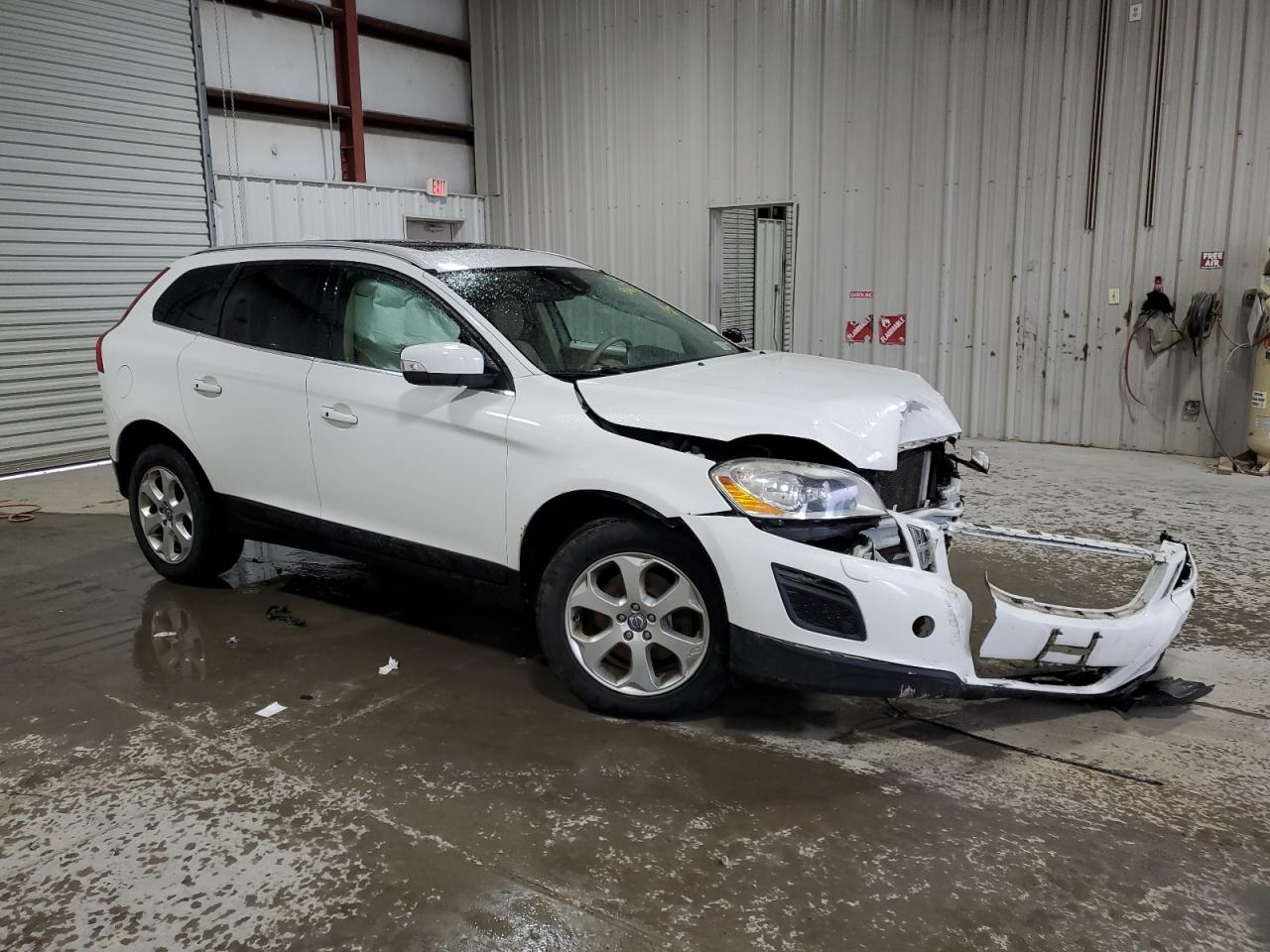 YV4940DZ1D2386262 2013 Volvo Xc60 3.2