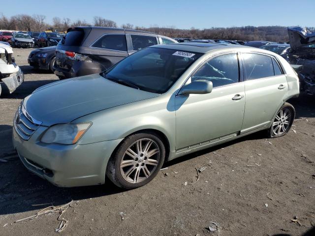 2005 Toyota Avalon XL