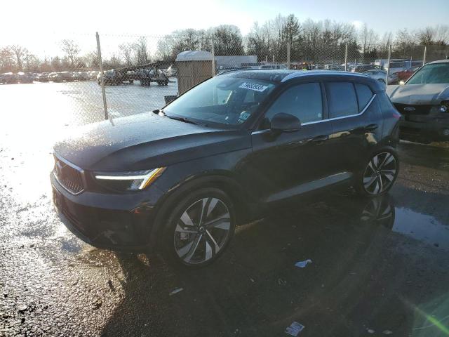 2023 Volvo XC40 