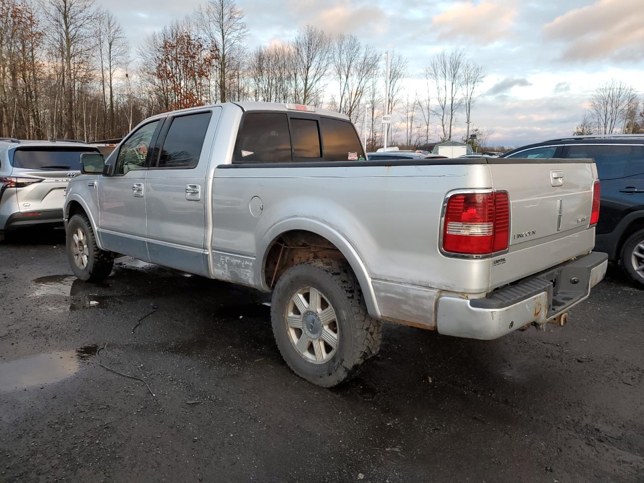 5LTPW18587FJ01844 2007 Lincoln Mark Lt